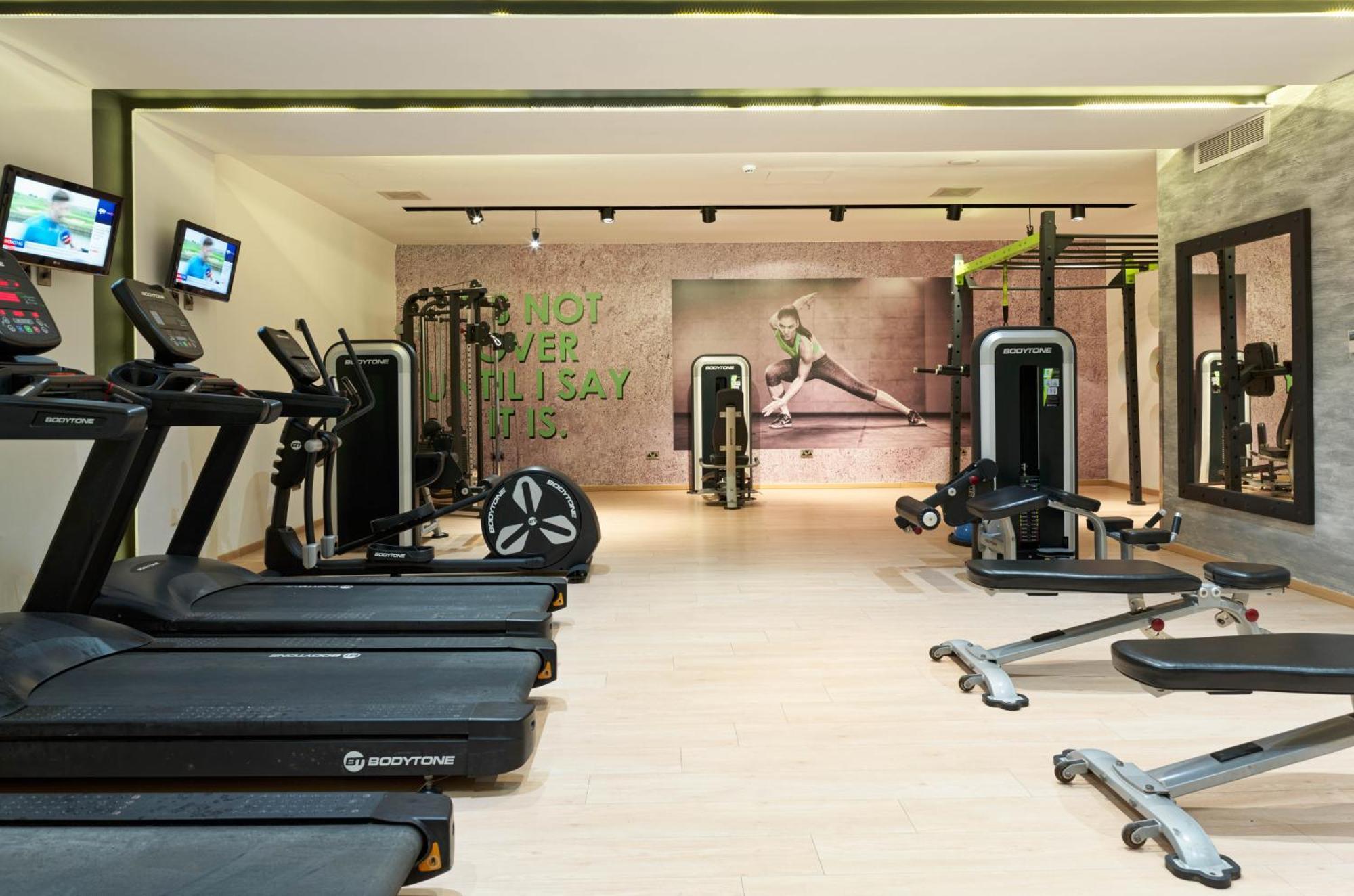 Курортный комплекс St George & (adults Only) 4*