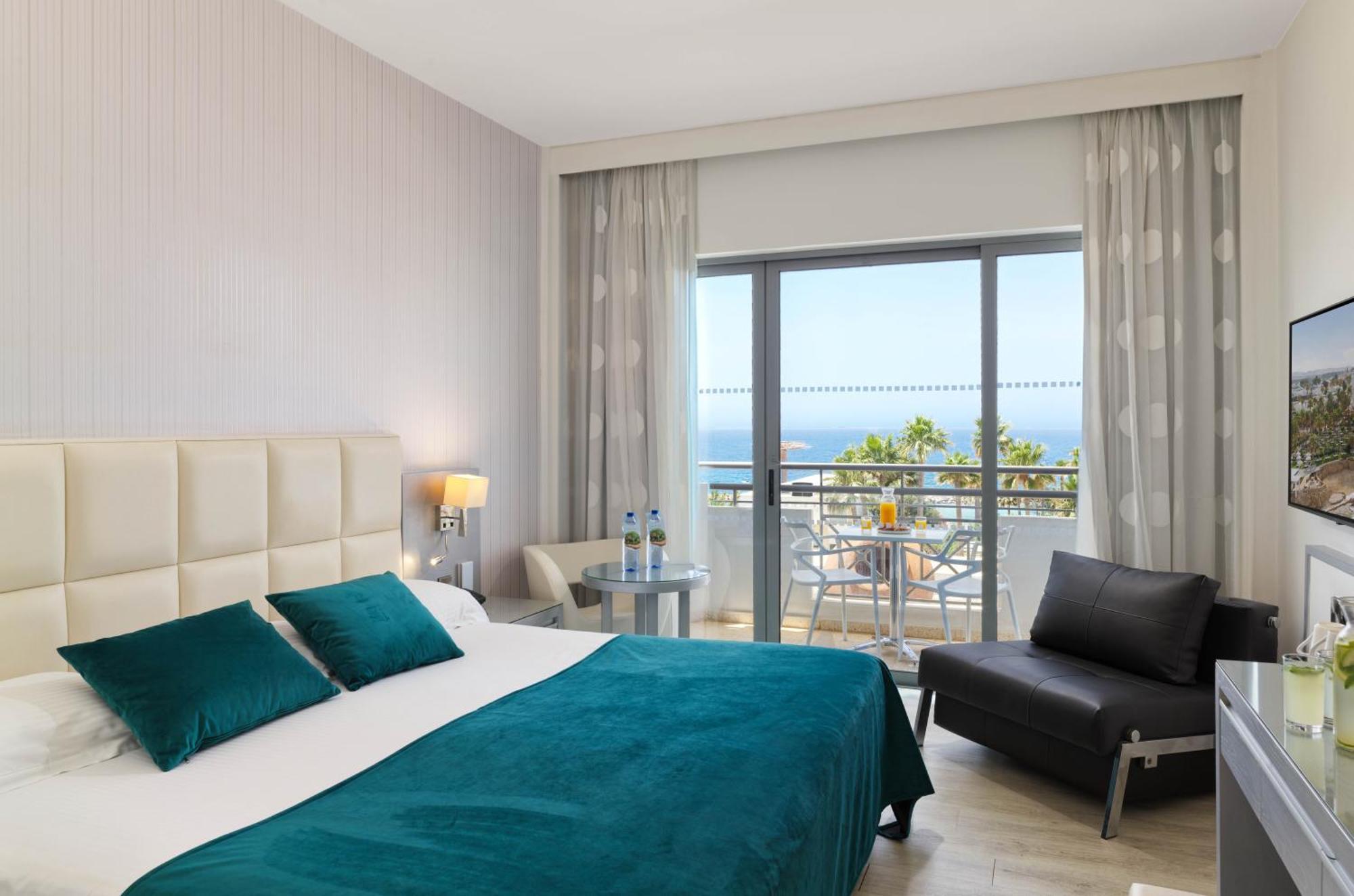Курортный комплекс St George & (adults Only) 4*