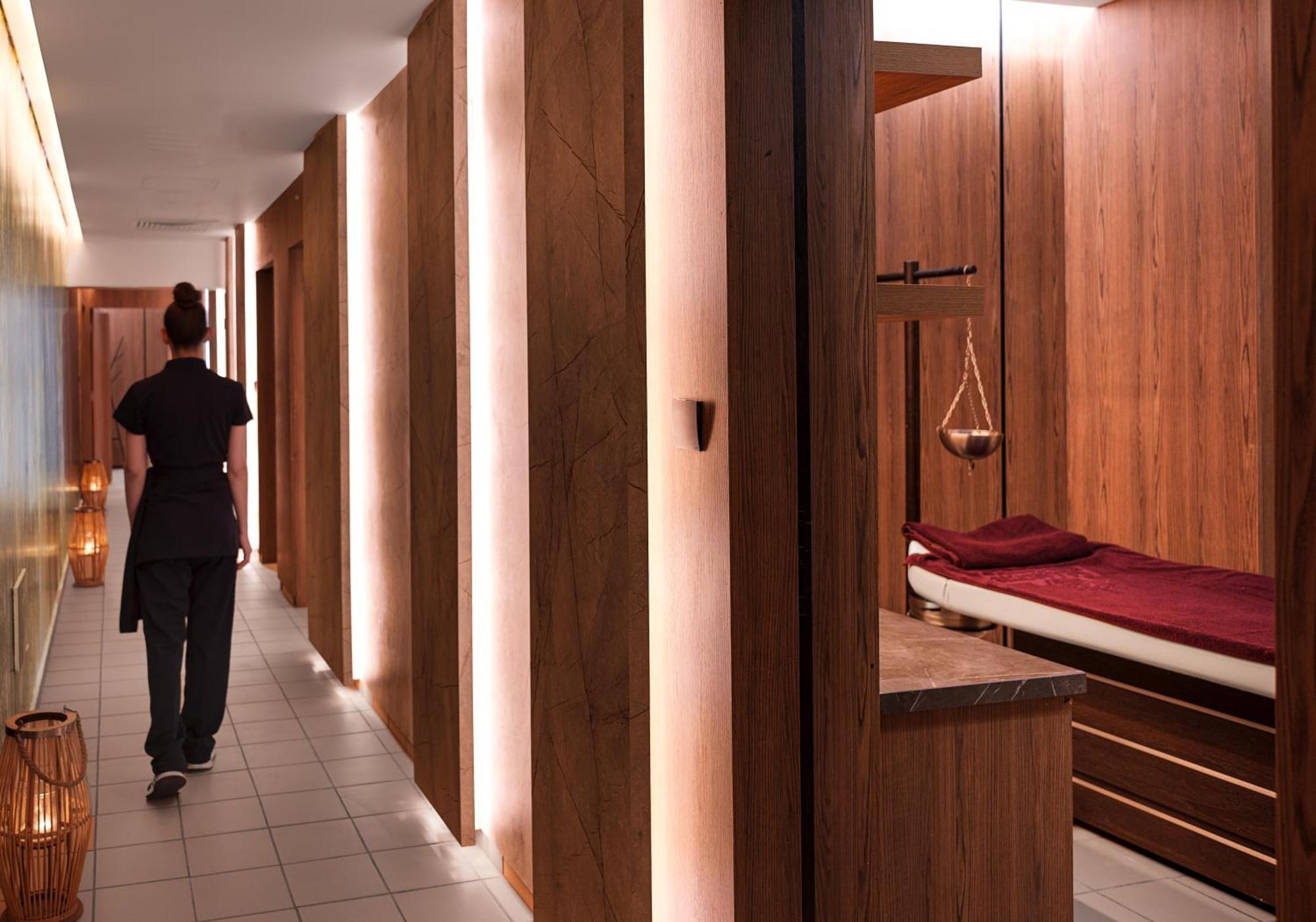 St George & (adults Only) 4*
